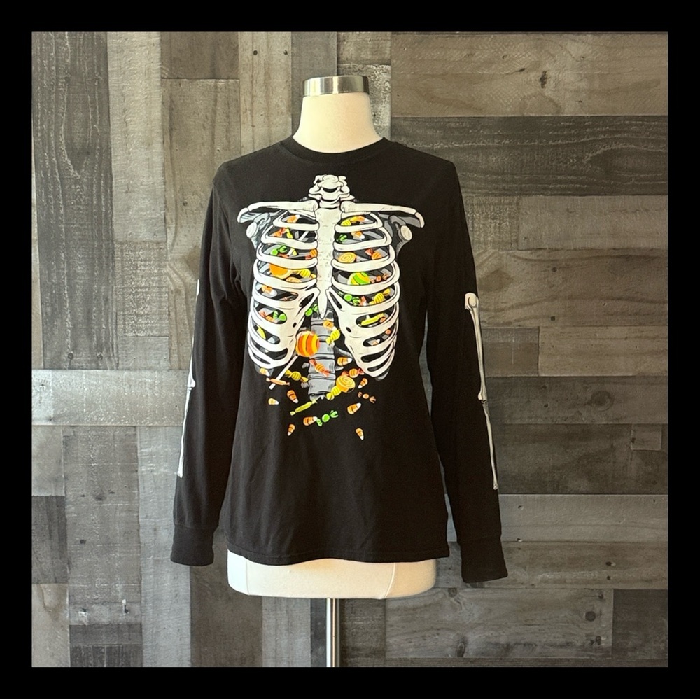 Black skeleton long sleeve shirt boys XLarge Halloween candy trick or treat fall